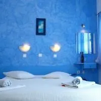 Hotel Amelie Santorini (adults Only) 3*