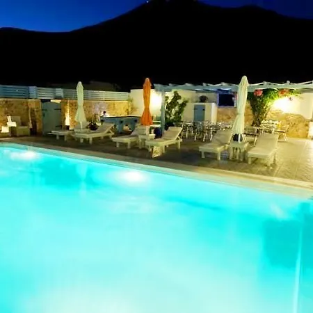 Hotel Amelie Santorini (adults Only) 3*