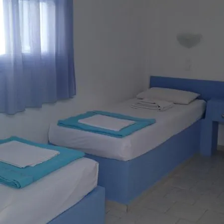 ホテル Amelie Santorini (adults Only)