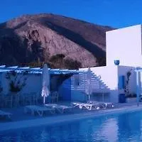 Amelie Santorini (adults Only) ホテル ペリッサ