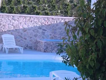 ホテル Amelie Santorini (adults Only) 3*